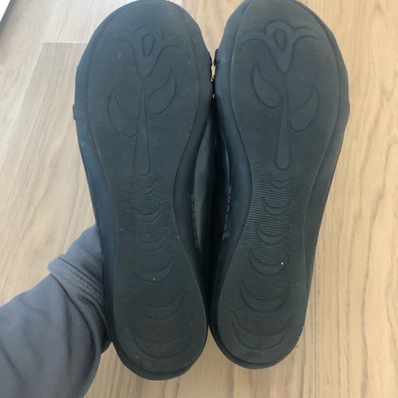 Cliffs by white mountain Hendrix Black leather flats round toe size 7.5 - Picture 7 of 9